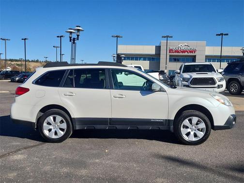 2014 Subaru Outback 2.5i Premium