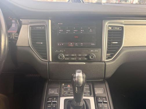 2018 Porsche Macan GTS