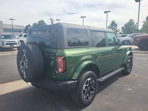 2022 Ford Bronco Outer Banks