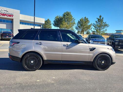 2021 Land Rover Range Rover Sport HSE Silver Edition