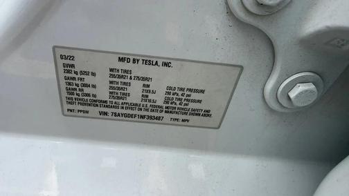 White 2022 Tesla Model Y Performance Dual Motor All-Wheel Drive