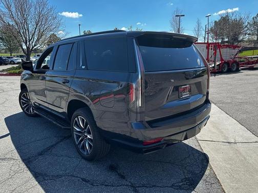 2023 Cadillac Escalade Sport