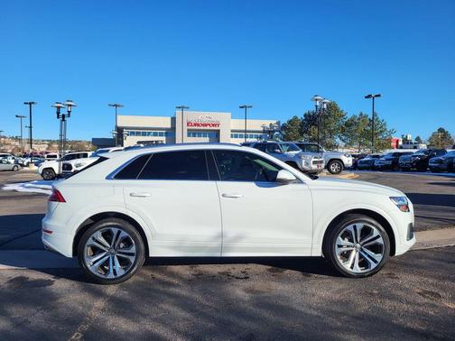2019 Audi Q8 3.0T Premium Plus