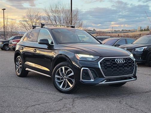 2022 Audi Q5 45 S line Premium Plus