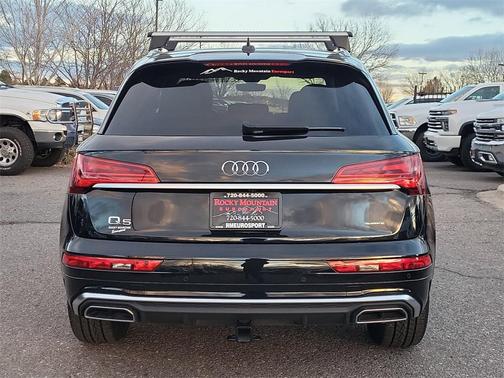 2022 Audi Q5 45 S line Premium Plus