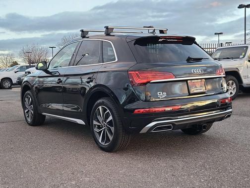 2022 Audi Q5 45 S line Premium Plus