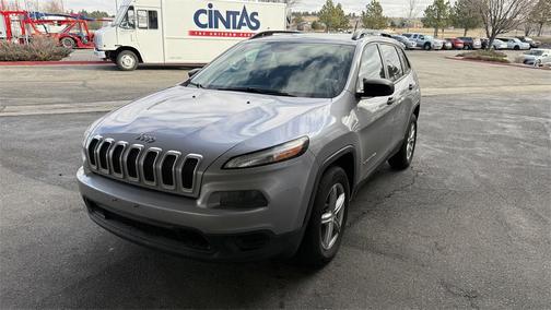 2016 Jeep Cherokee Sport