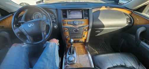 Black 2011 INFINITI QX56 Base