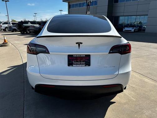 2023 Tesla Model Y Long Range Dual Motor All-Wheel Drive