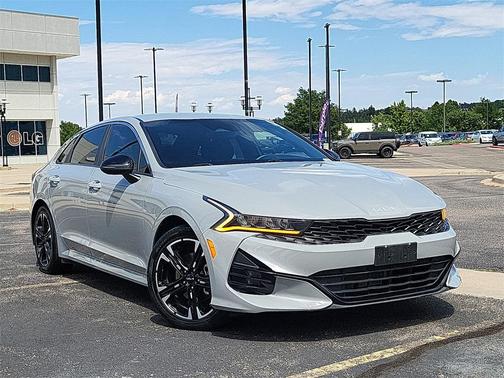 2022 Kia K5 GT-Line