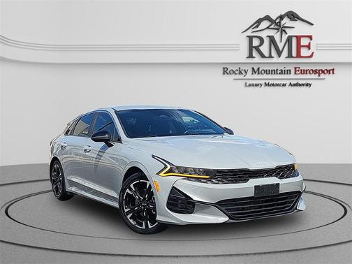 2022 Kia K5 GT-Line