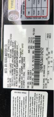 2010 Ford Shelby GT500 Base