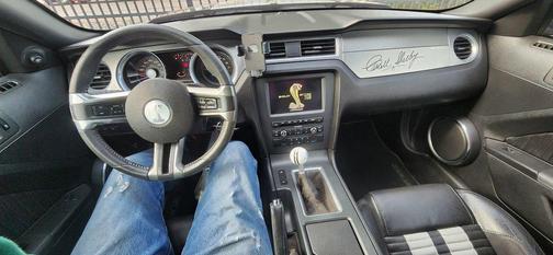 2010 Ford Shelby GT500 Base