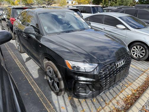 2022 Audi Q5 45 S line Premium Plus