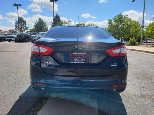 2016 Ford Fusion SE