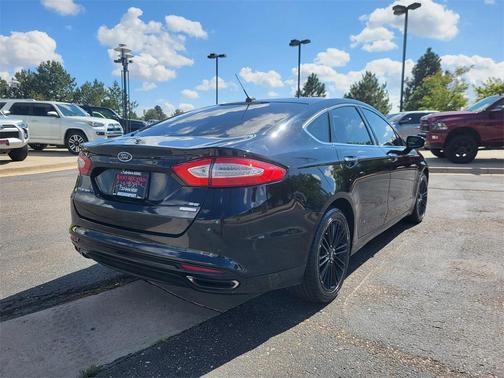 2016 Ford Fusion SE