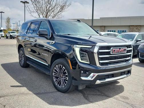 Black 2025 GMC Yukon Elevation 4WD