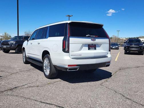 White 2022 Cadillac Escalade ESV Luxury