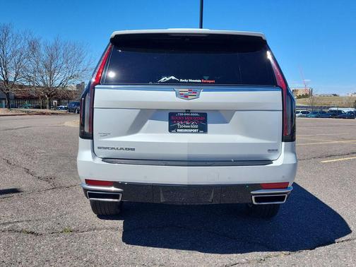White 2022 Cadillac Escalade ESV Luxury