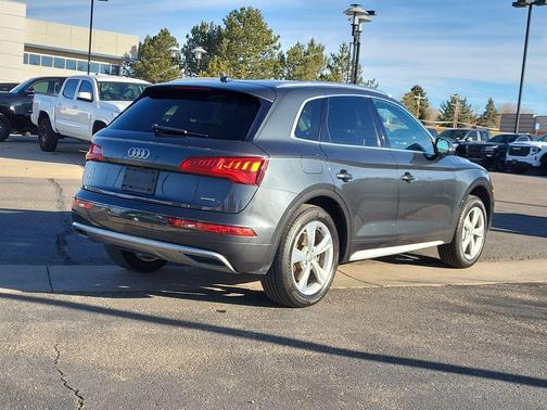 2020 Audi Q5 45 Premium Plus