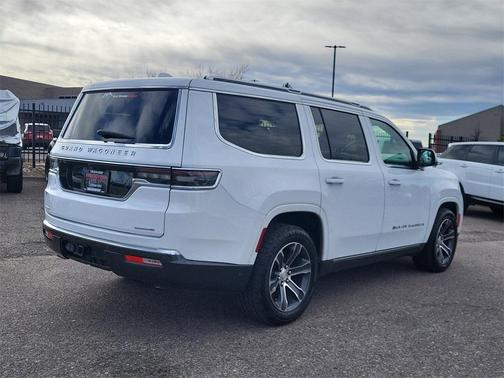 2022 Jeep Grand Wagoneer Series I 4x4