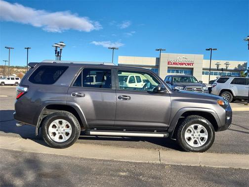 2018 Toyota 4Runner SR5