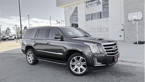 2017 Cadillac Escalade Luxury