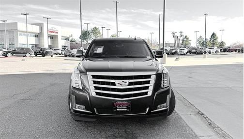 2017 Cadillac Escalade Luxury