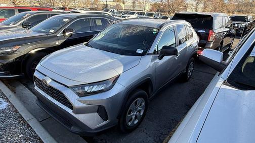 2019 Toyota RAV4 LE