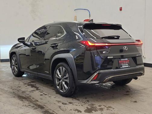 2020 Lexus UX 250h F Sport
