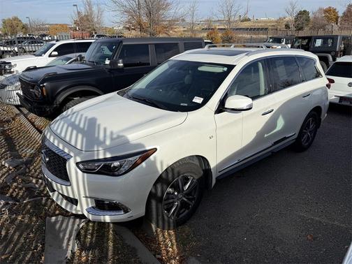 2017 INFINITI QX60 Base