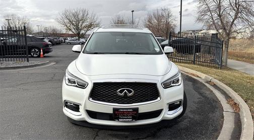 2017 INFINITI QX60 Base
