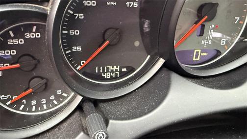 2016 Porsche Cayenne Cayenne