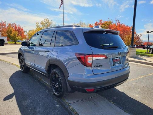 2022 Honda Pilot AWD TrailSport
