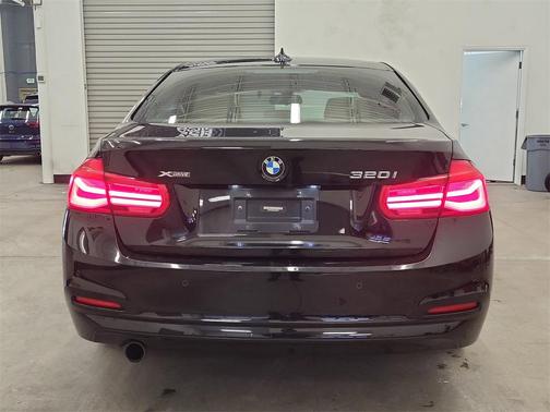 2016 BMW 320 i