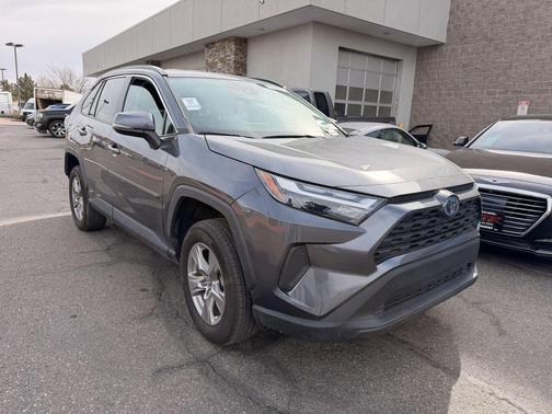 2023 Toyota RAV4 Hybrid LE