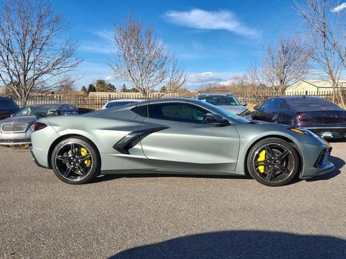 2023 Chevrolet Corvette Stingray w/3LT