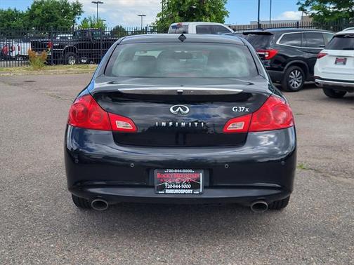2013 INFINITI G37x Base