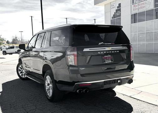 2023 Chevrolet Suburban Premier