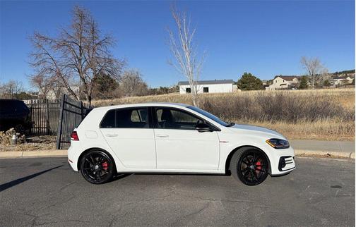 2019 Volkswagen Golf GTI 2.0T S 4-Door