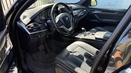 Black 2018 BMW X5 eDrive xDrive40e