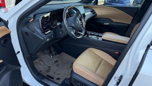 White 2023 Lexus RX 350 Premium