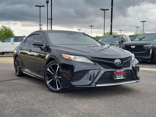 Blue 2018 Toyota Camry XSE