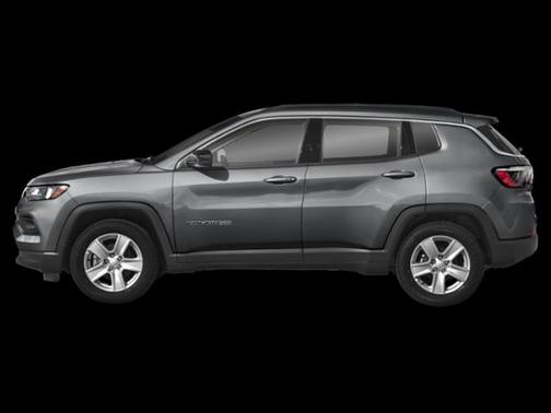 Silver 2022 Jeep Compass Latitude Lux