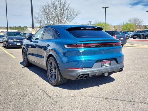 Blue 2025 Porsche Cayenne Cayenne
