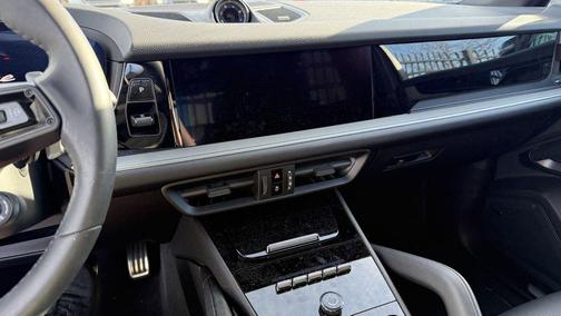 Blue 2025 Porsche Cayenne Cayenne