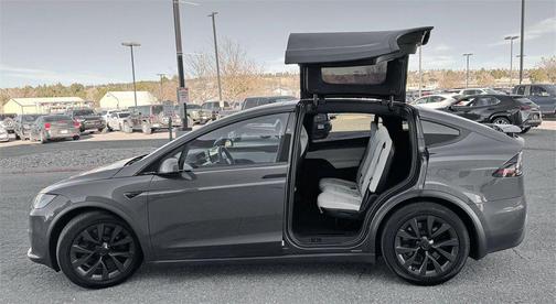 2022 Tesla Model X Dual Motor All-Wheel Drive