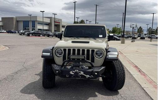 Beige 2020 Jeep Gladiator Mojave 4x4