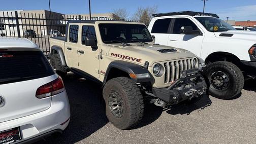 Beige 2020 Jeep Gladiator Mojave 4x4