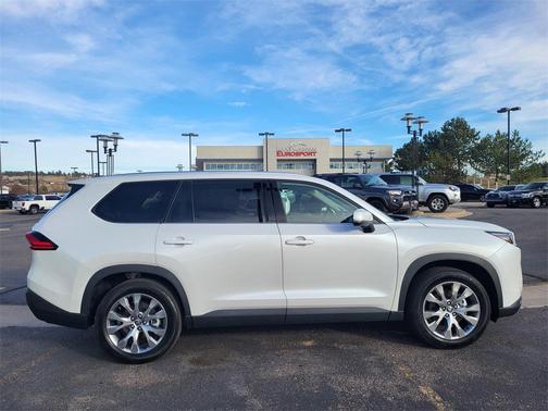 2024 Toyota Grand Highlander Hybrid XLE